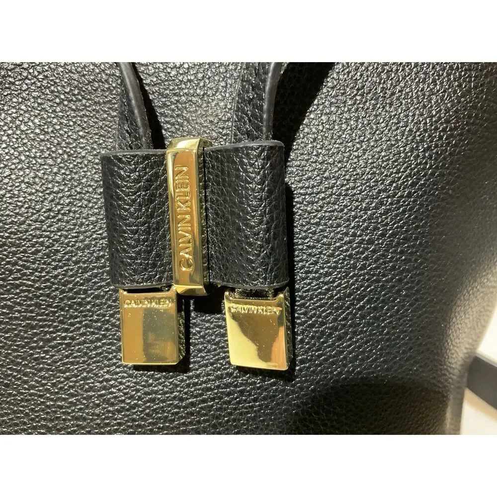 Calvin Klein Drawstring Bucket Bag Purse in Black Adjustable Gold Accents